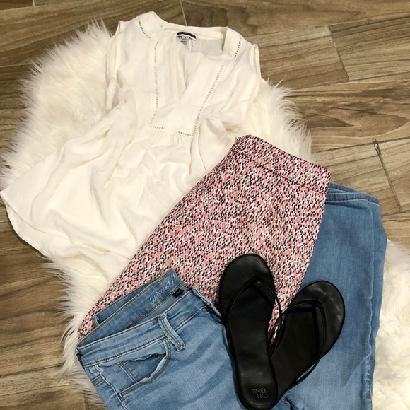 Outfit - Picture 1 of 4